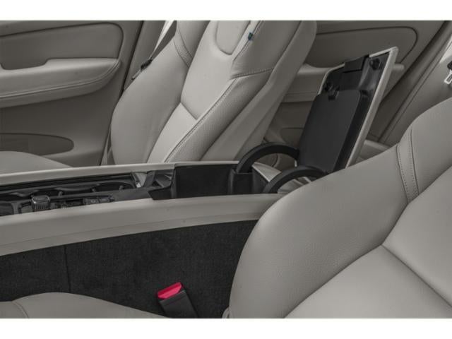 2019 Volvo XC60 T6 Momentum