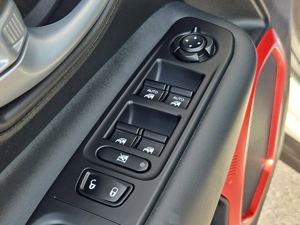 2023 Jeep Renegade (RED) Edition 4x4