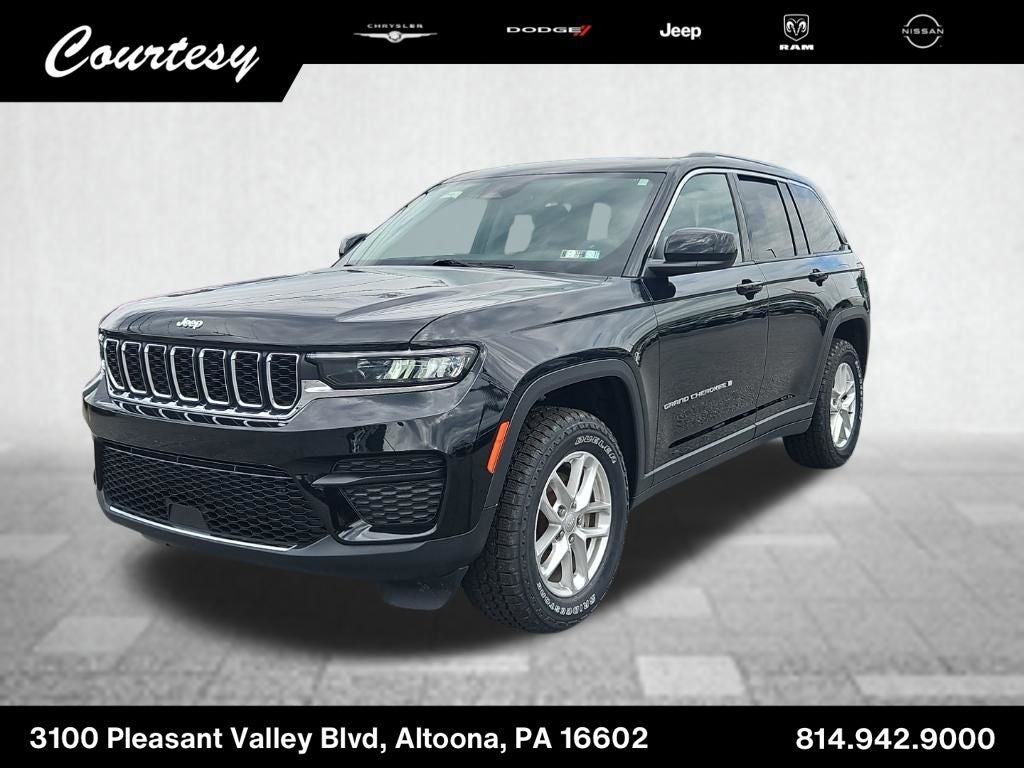 2023 Jeep Grand Cherokee Laredo