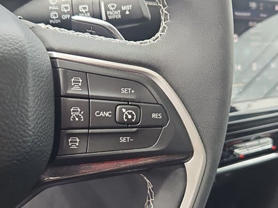 2023 Jeep Grand Cherokee Laredo