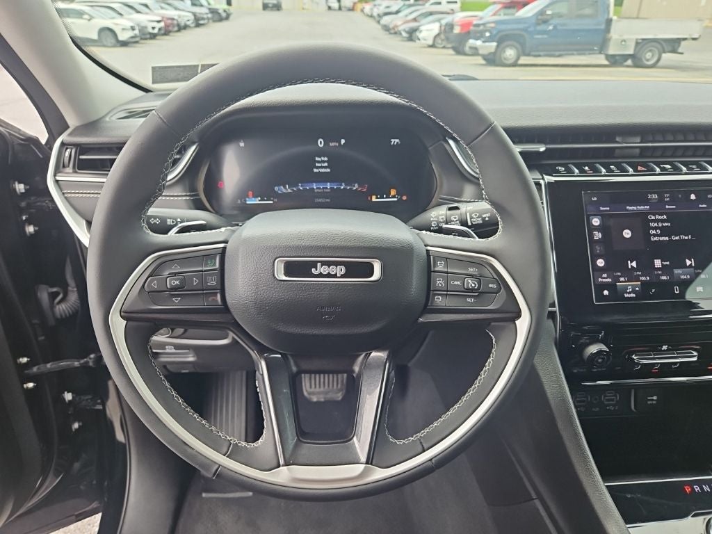 2023 Jeep Grand Cherokee Laredo