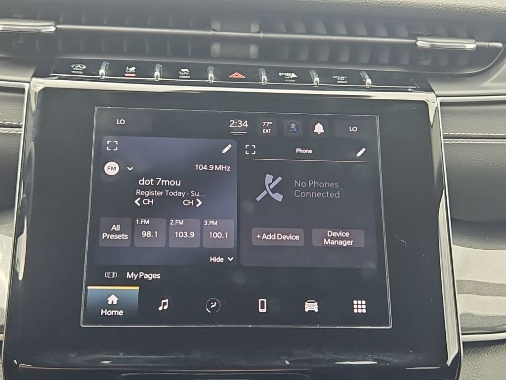 2023 Jeep Grand Cherokee Laredo