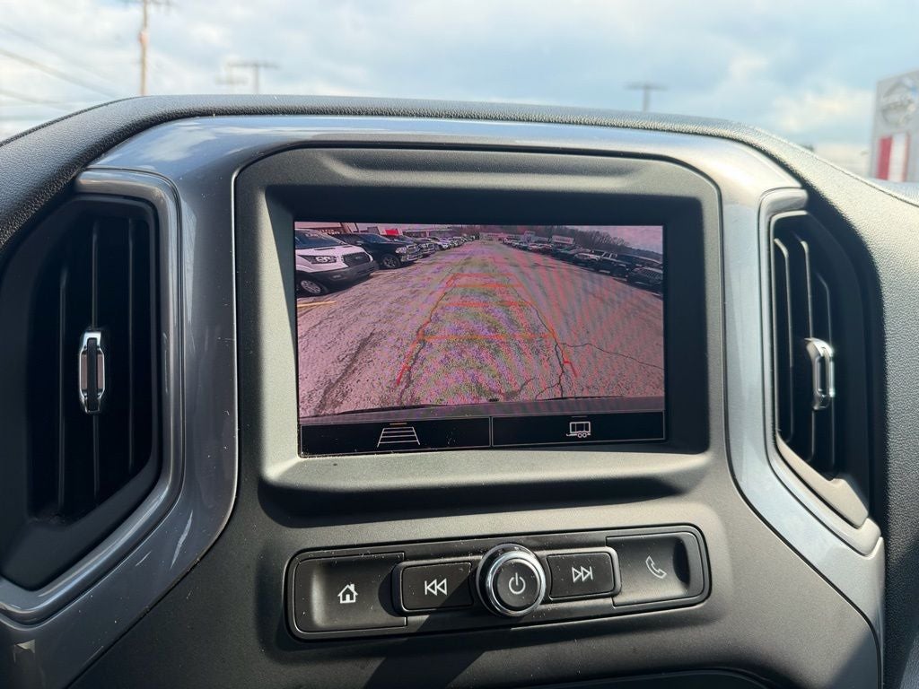 2023 Chevrolet Silverado 1500 Blackout Convenience Dark Essentials w/ Trailering