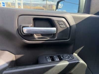 2023 Chevrolet Silverado 1500 Blackout Convenience Dark Essentials w/ Trailering