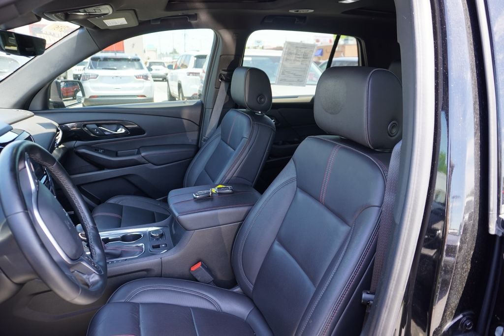 2023 Chevrolet Traverse RS
