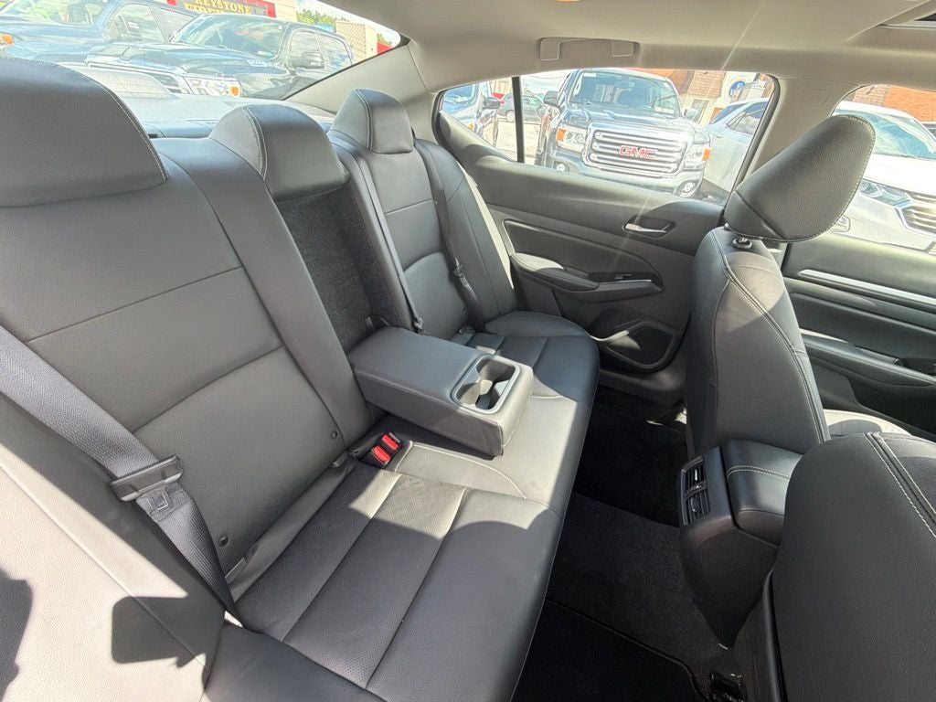 2025 Nissan Altima 2.5 SL