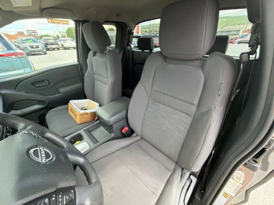 2022 Nissan Frontier S