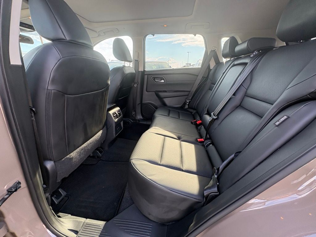 2024 Nissan Rogue SV Premium