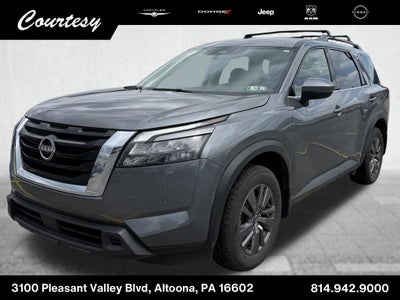 2024 Nissan Pathfinder SV