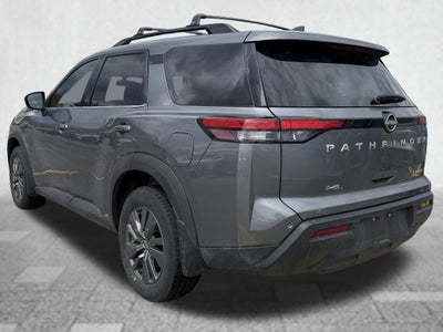 2024 Nissan Pathfinder SV