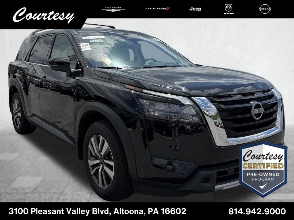 2025 Nissan Pathfinder SL