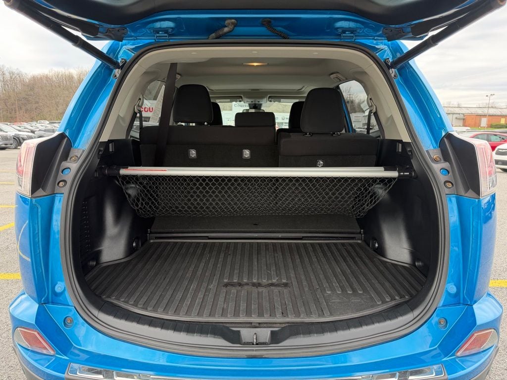 2018 Toyota RAV4 Hybrid XLE