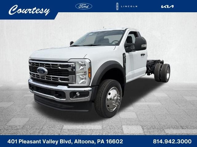 2025 Ford F-450 Super Duty Chassis Cab