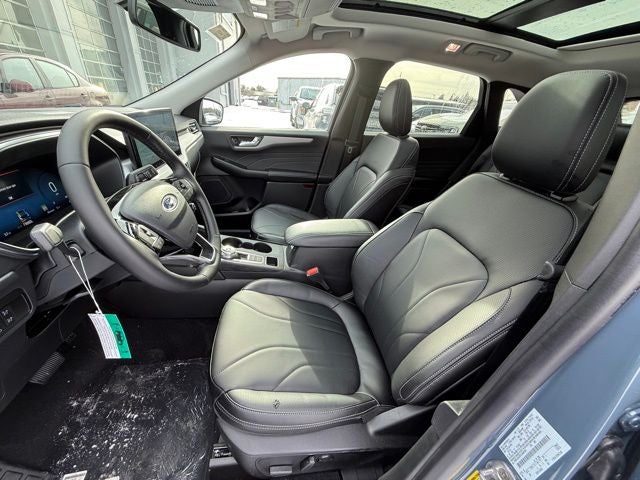 2026 Ford Escape Hybrid Platinum