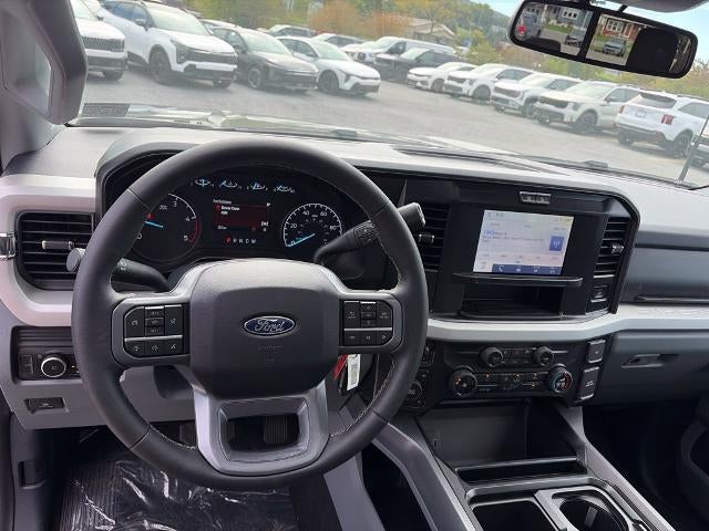 2027 Ford F-350SD XLT