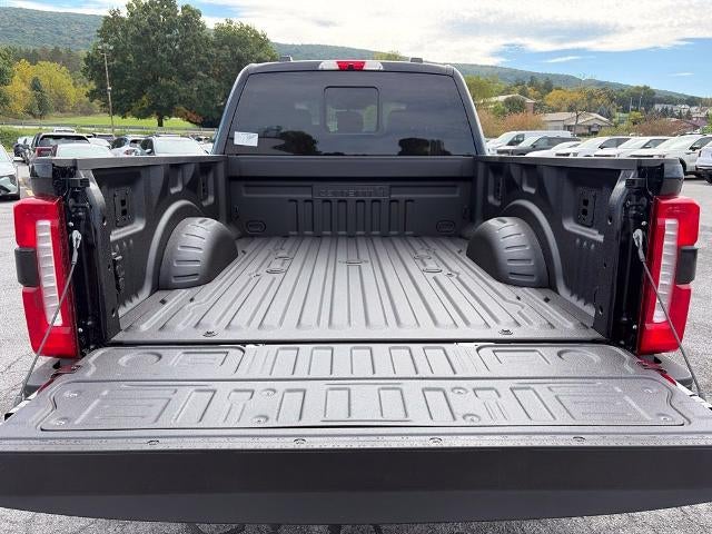 2027 Ford F-350SD XLT