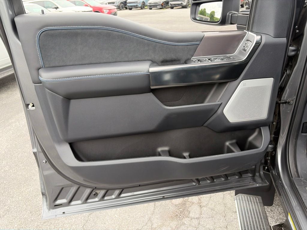 2026 Ford F-450SD Platinum DRW