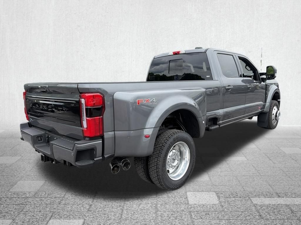 2026 Ford F-450SD Platinum DRW