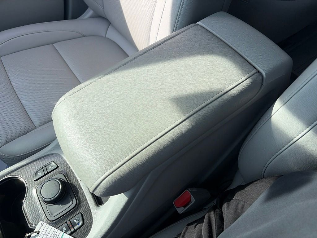 2022 GMC Acadia SLT