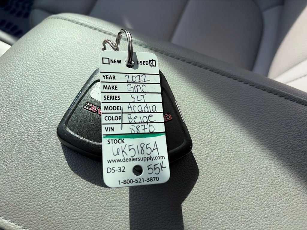 2022 GMC Acadia SLT