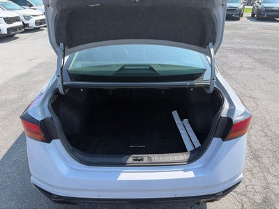2023 Nissan Altima 2.0 SR