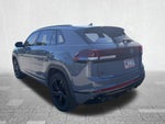 2025 Volkswagen Atlas Cross Sport 2.0T SEL R-Line Black