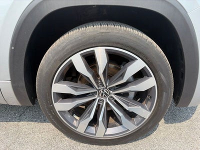 2022 Volkswagen Atlas Cross Sport 3.6L V6 SEL Premium R-Line