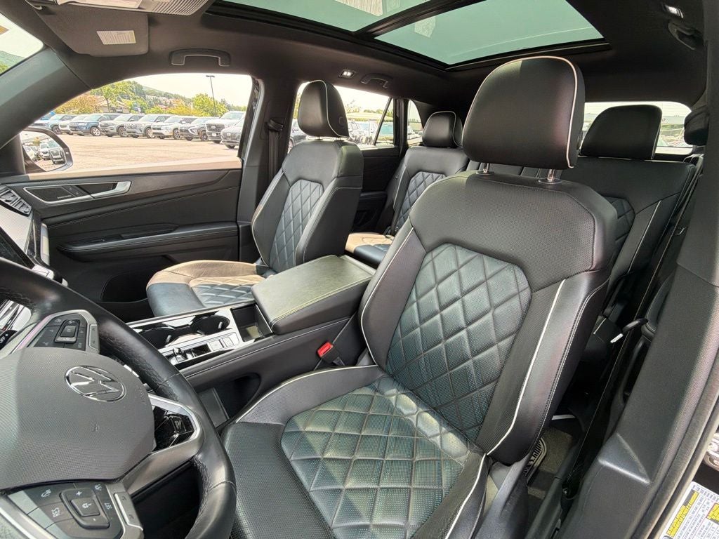 2024 Volkswagen Atlas Cross Sport 2.0T SEL Premium R-Line
