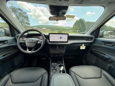 2025 Ford Maverick Lobo Standard