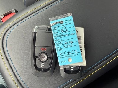 2026 Ford Maverick Lobo Standard