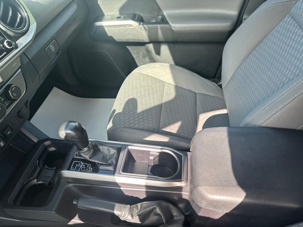 2022 Toyota Tacoma SR5 V6