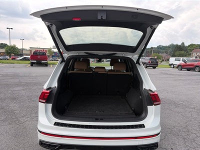 2022 Volkswagen Tiguan 2.0T SE R-Line Black