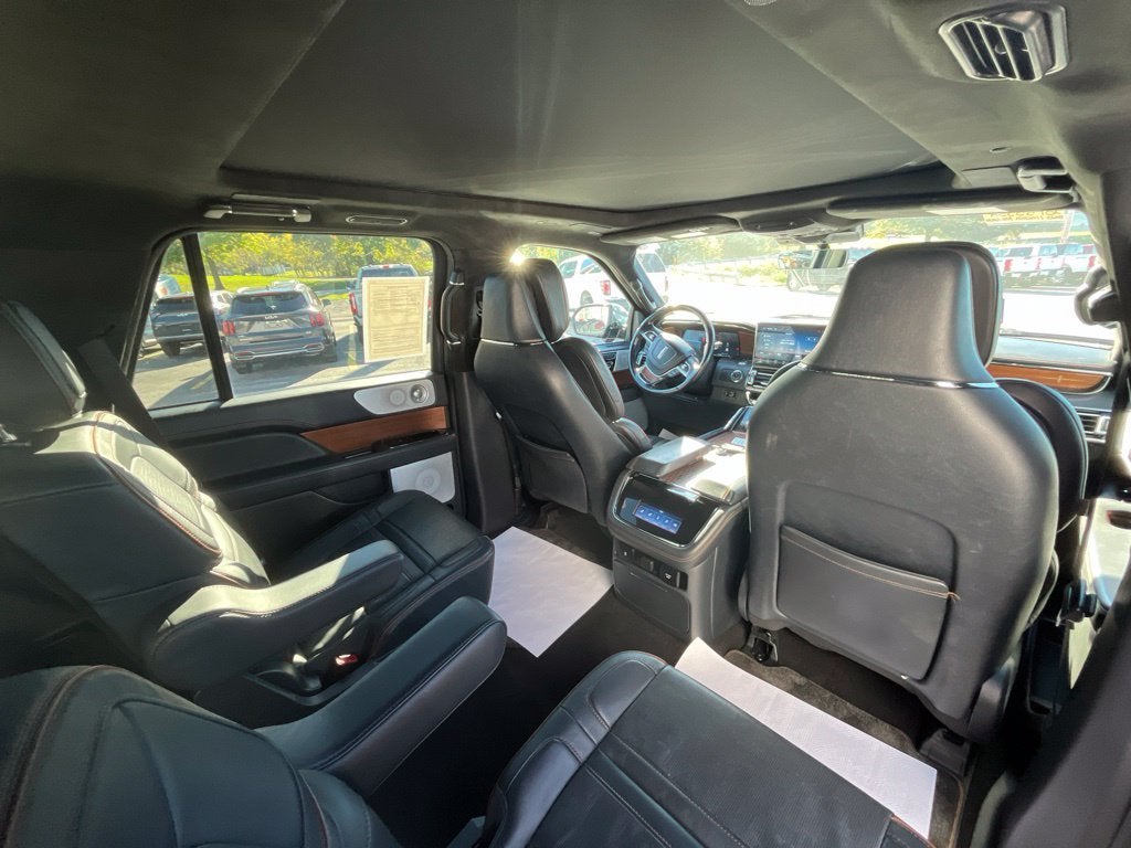 2023 Lincoln Navigator Black Label