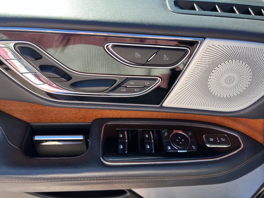 2023 Lincoln Navigator Black Label