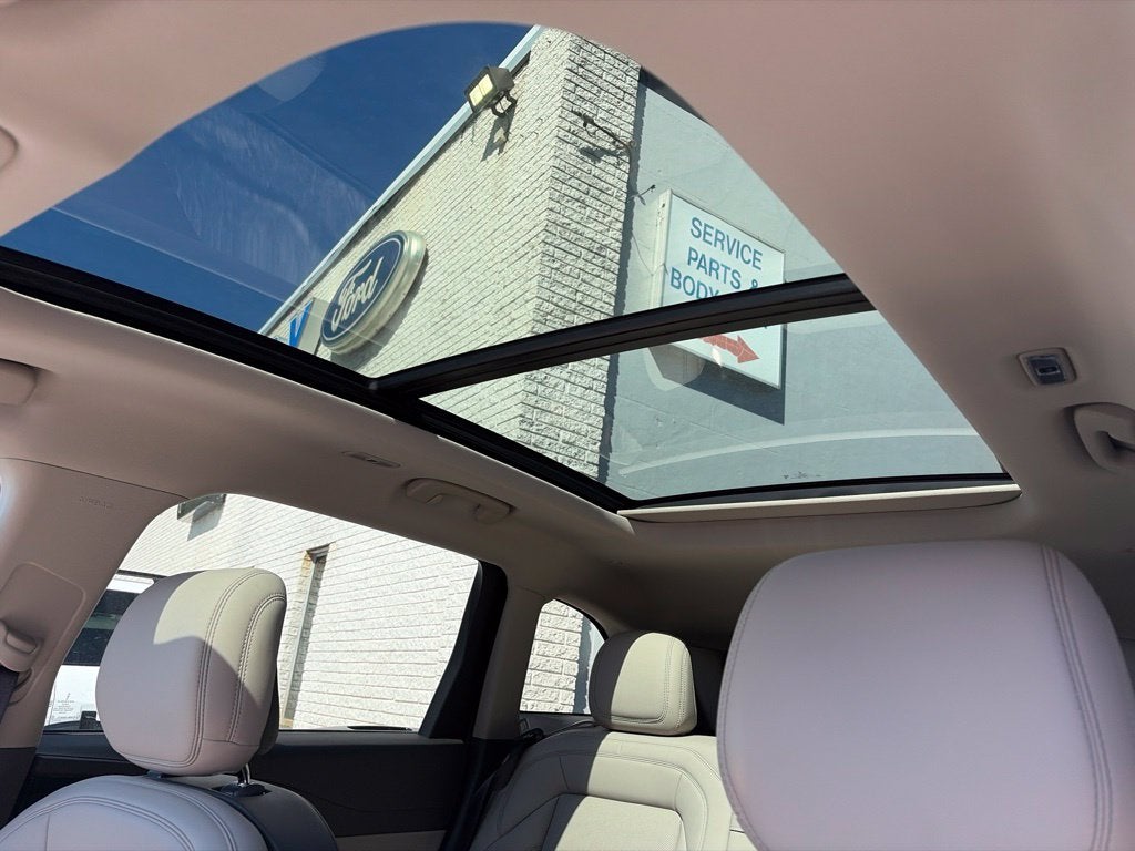 2025 Lincoln Nautilus Premiere