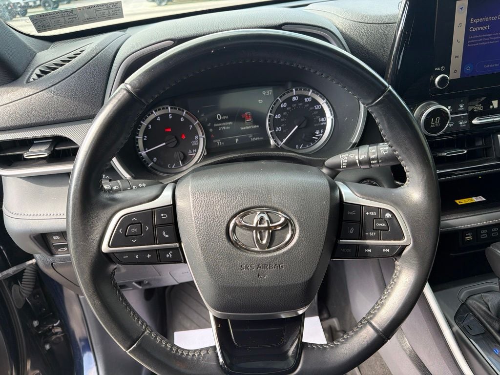 2023 Toyota Highlander XSE