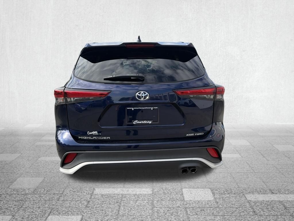 2023 Toyota Highlander XSE