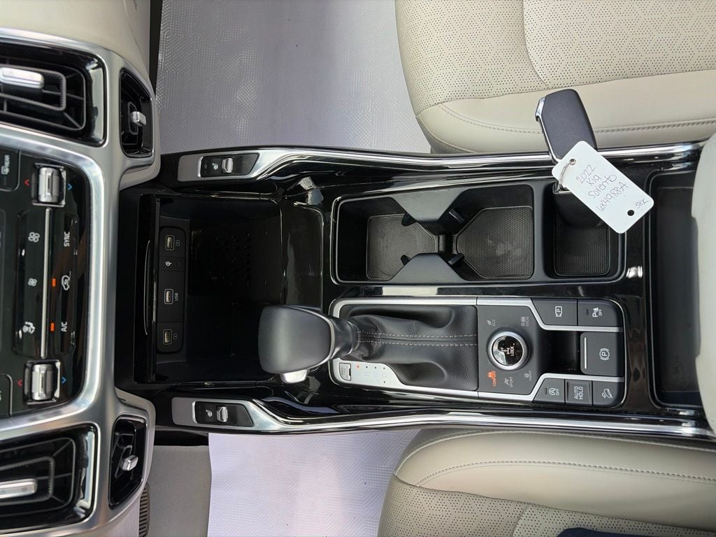 2022 Kia Sorento SX