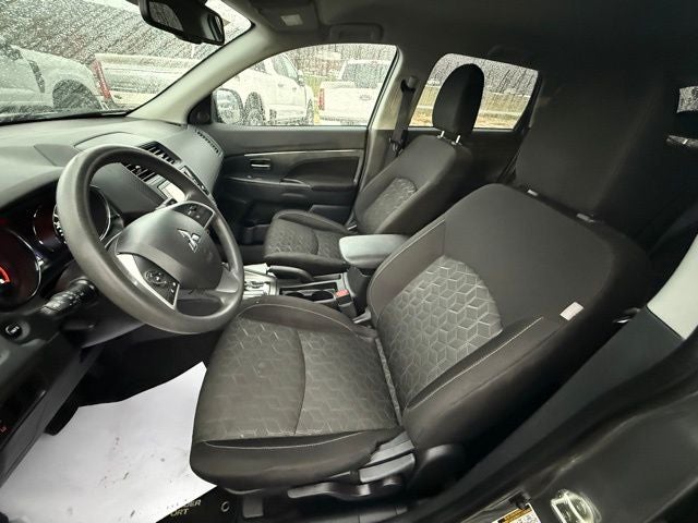 2022 Mitsubishi Outlander Sport 2.0 ES