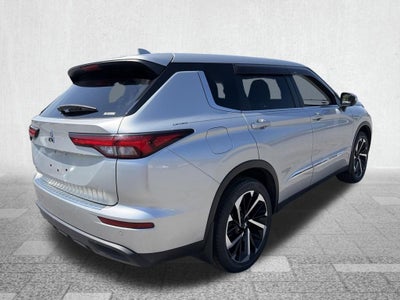 2022 Mitsubishi Outlander ES