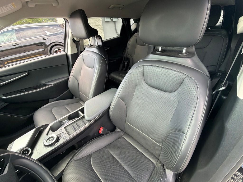 2022 Kia EV6 Wind