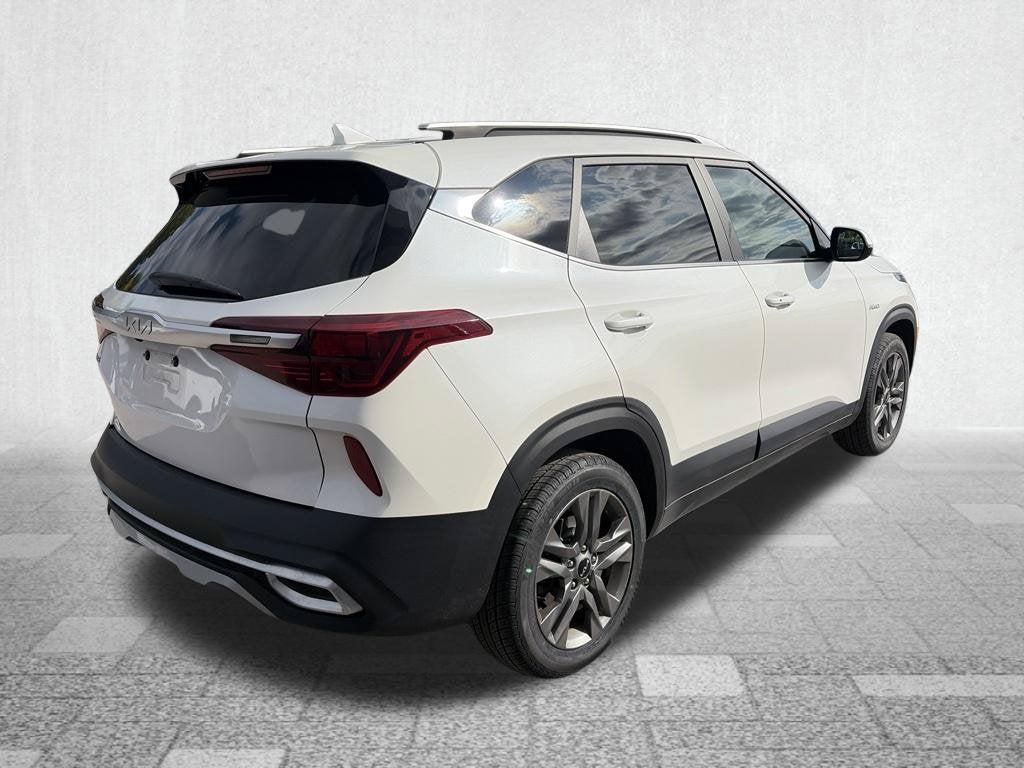 2023 Kia Seltos S