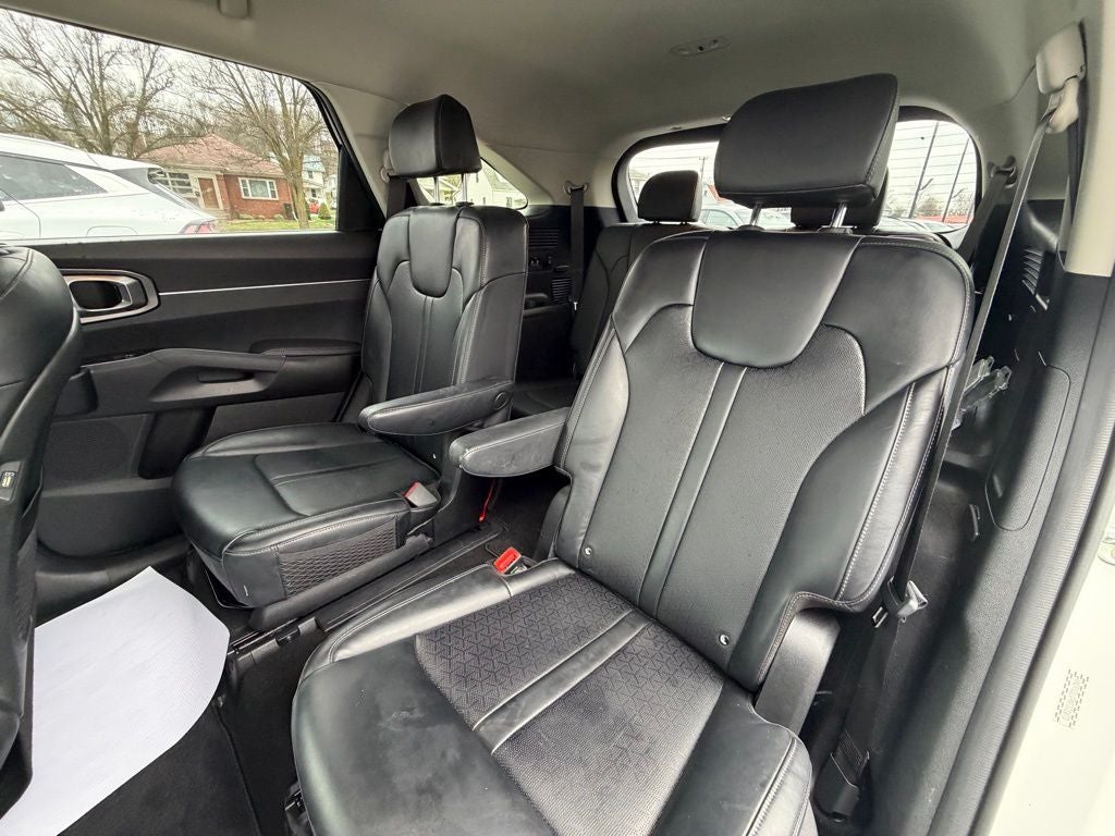 2022 Kia Sorento Hybrid S