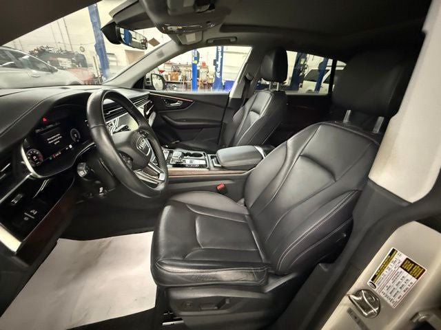 2021 Audi Q8 55 Prestige quattro